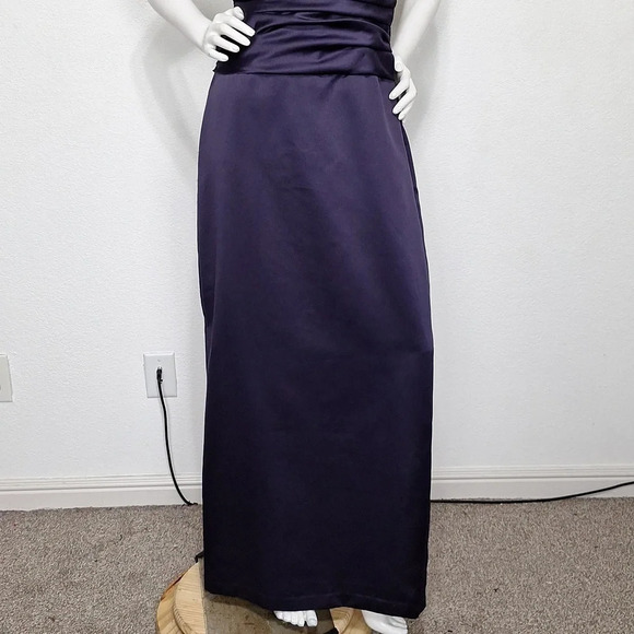 David's Bridal Purple Bridal Formal Satin Sleeveless Gown Maxi Dress Size 10 - Picture 3 of 11
